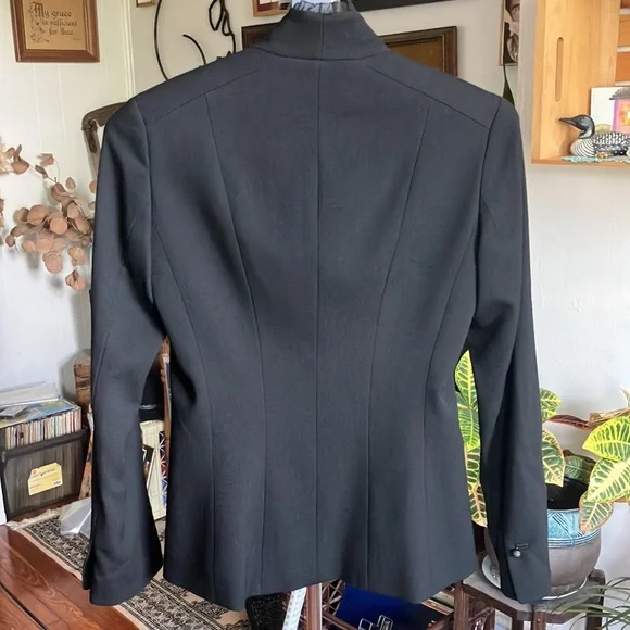 🖤 SOLD 🖤 Black Fitted Wool Blazer Jacket with Lace Trim by Elie Tahari ~ 4 - Picture 9 of 14
